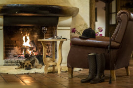 палац садиба готель ресторан нічліги апартаменти номери відпочинок в Польщі Мазури